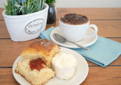 MEET ERIN OUR PASTRY CHEF - Club Tweed